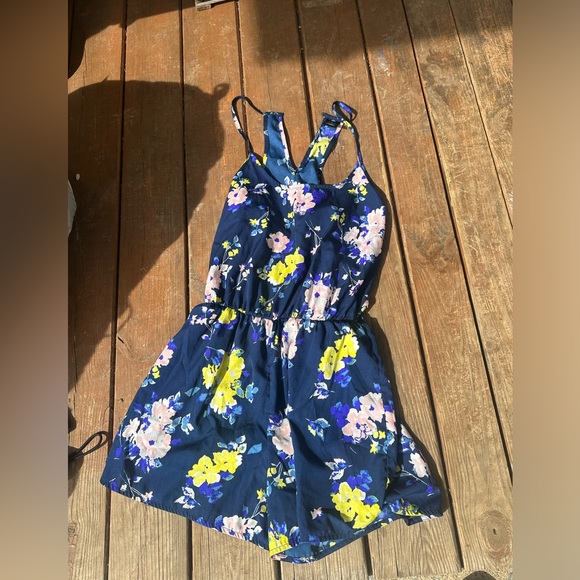 Romper bundle 💕👏 - Picture 2 of 5